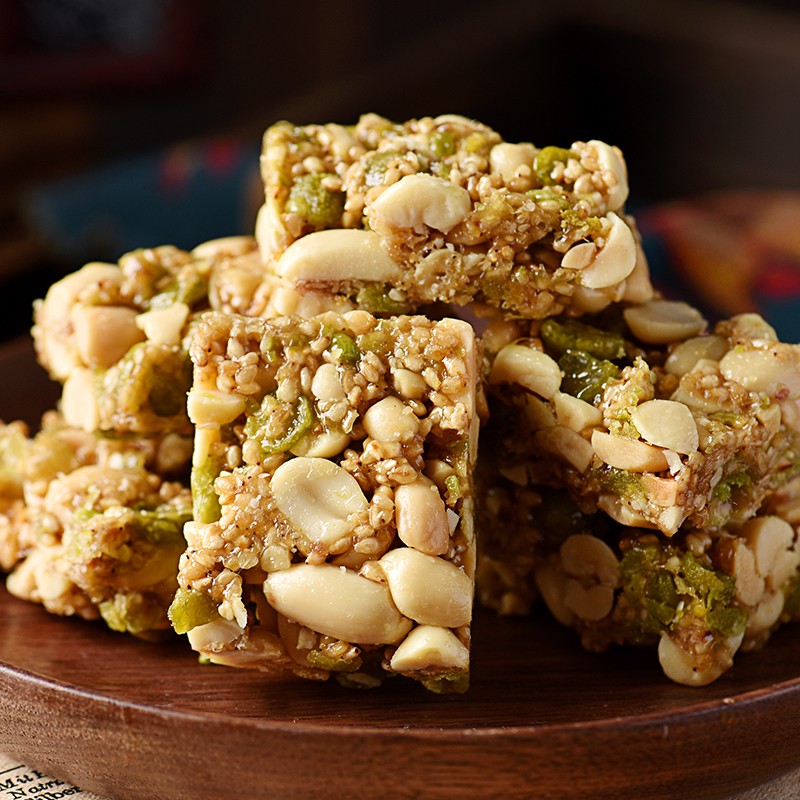 王老五狗屎糖原味 300g布袋装 四川成都特产 花生酥糖果 休闲零食伴手礼