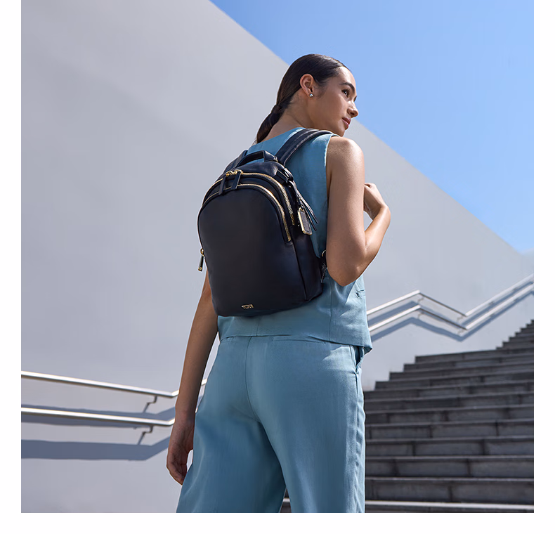 Tumi 途明 Voyageur系列 Dasha 牛皮革 女式商务双肩包 Plus会员多重优惠折后¥1550 Tumi 途明 Voyageur系列 Dasha 牛皮革 女式商务双肩包 Plus会员多重优惠折后¥1550