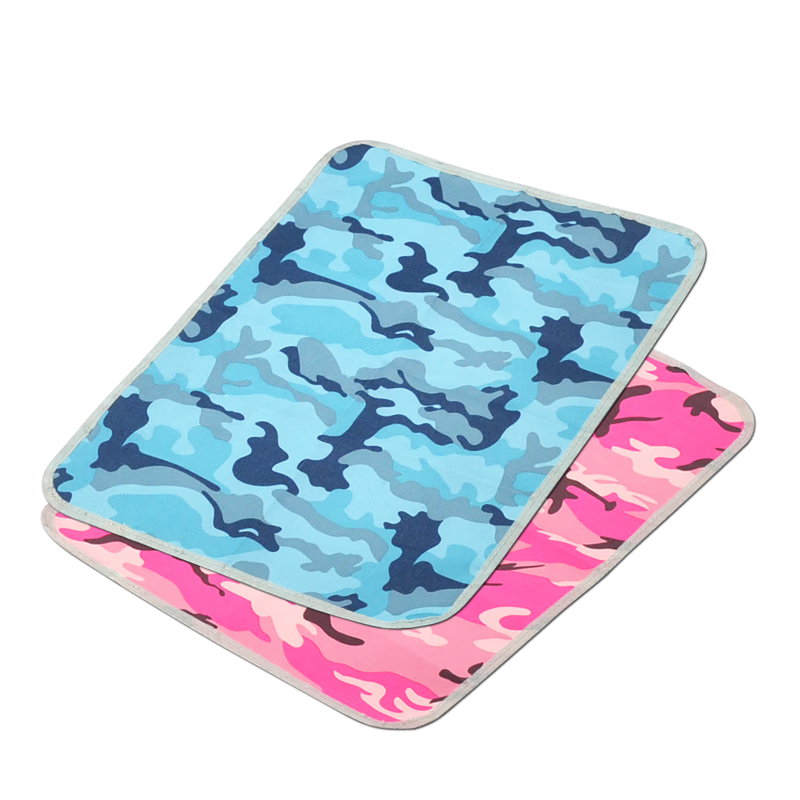 WELLHOUSE Single-Person Foldable Moisture-Proof Mat, Beach Park Grass Tent Ground Pad, Lightweight Folding Seat Cushion, Multiple Colors Randomly Selected