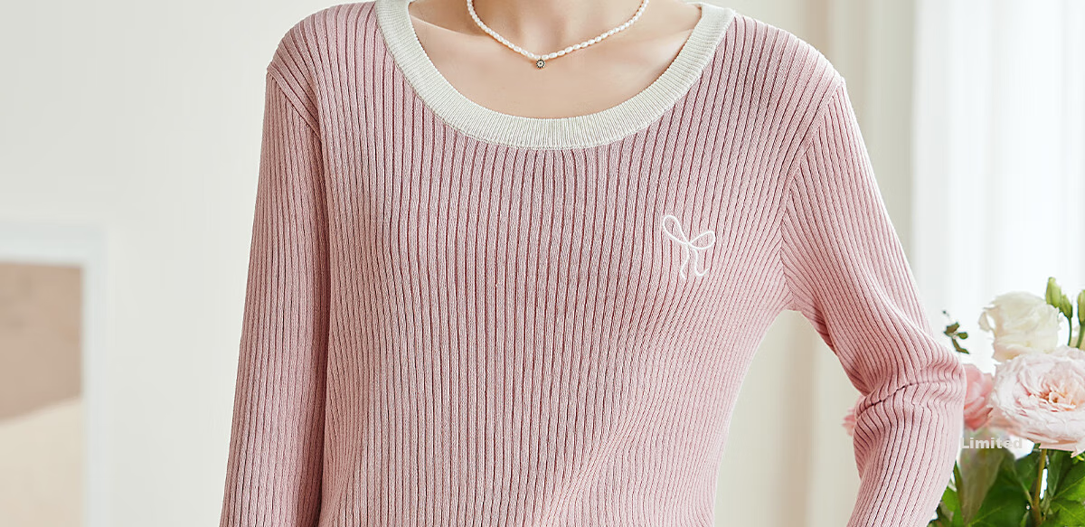 PinCai Women's Knit Sweater, Early Autumn Round Neck Bow Embroidery Knit Top, Slim-Fit Base Layer Sweater P143Z3009 36