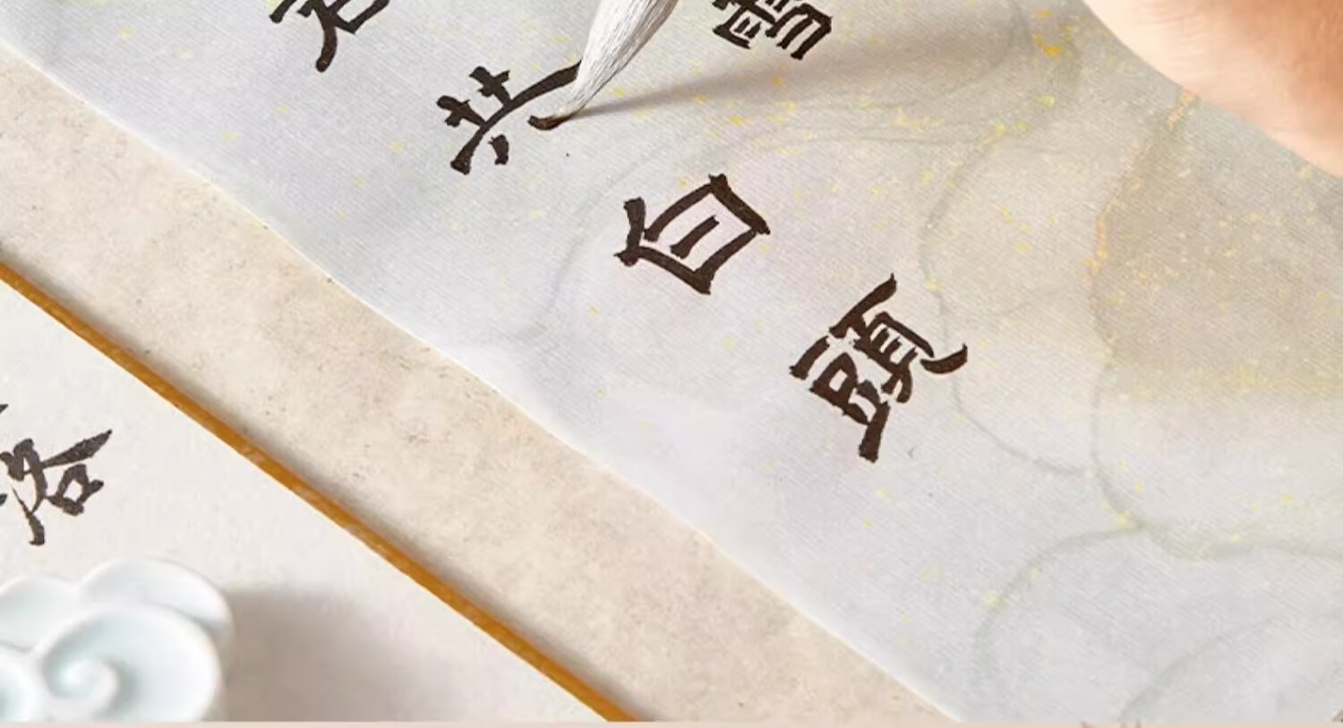 Liupintang Xueli Medium-Sized Calligraphy Brush Set with Mixed Hair for Beginners, Professional-Grade Practice Calligraphy And Chinese Painting Brushes in Regular Script, Running Script, And Clerical Script 4