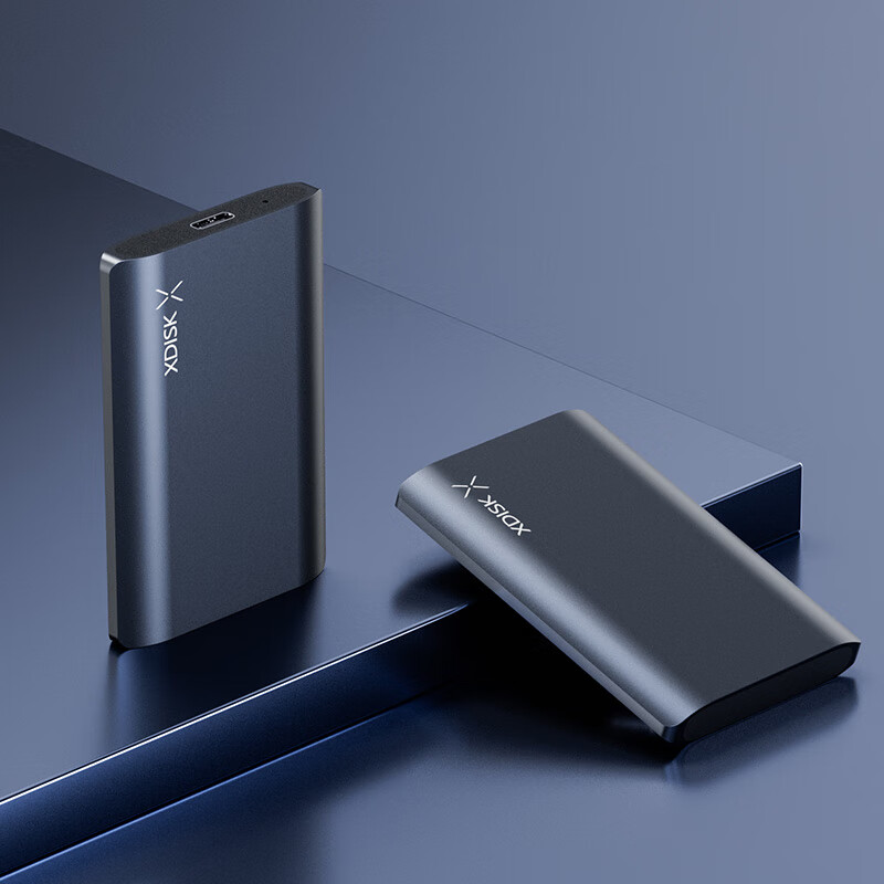 Xiaopan (XDISK) 2TB Portable Solid State Drive (PSSD), M10P Gun Black, NVMe SSD, Type-C, Yangtze Memory, USB3.2, Direct Phone Connection, 2050MB/s 15