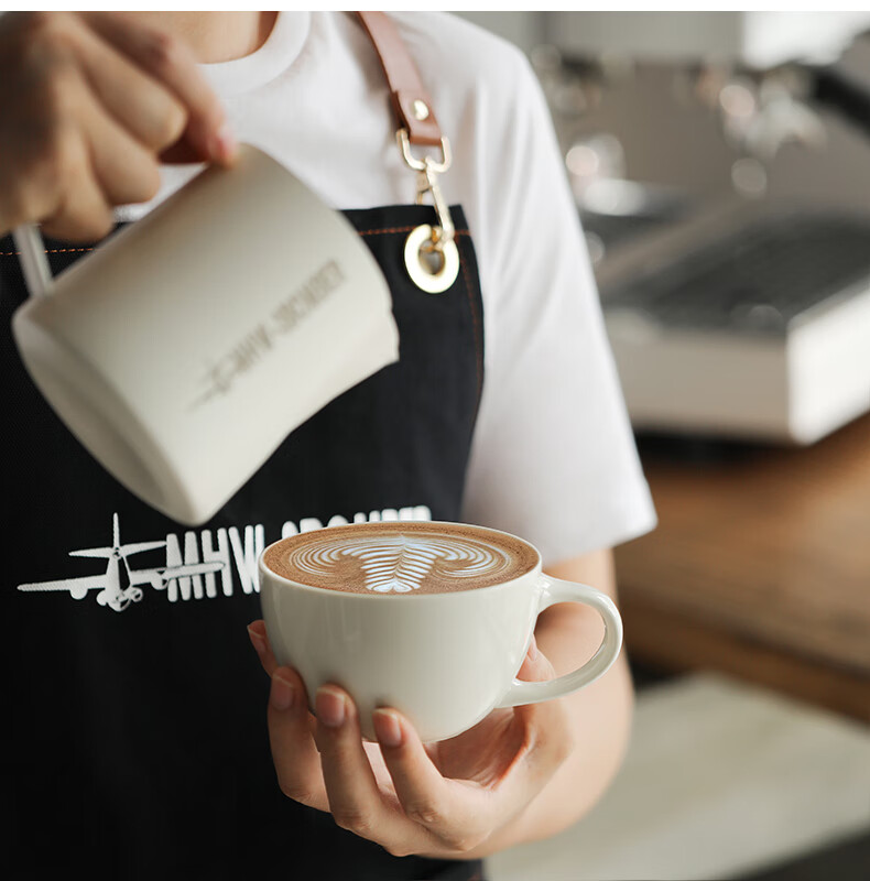 MHW-3BOMBER Bomber [Gift] Ceramic Coffee Mug, Latte Art Cup, Cup And Saucer Set, Instagram-Friendly, Retro High-End Feel, Niche 31