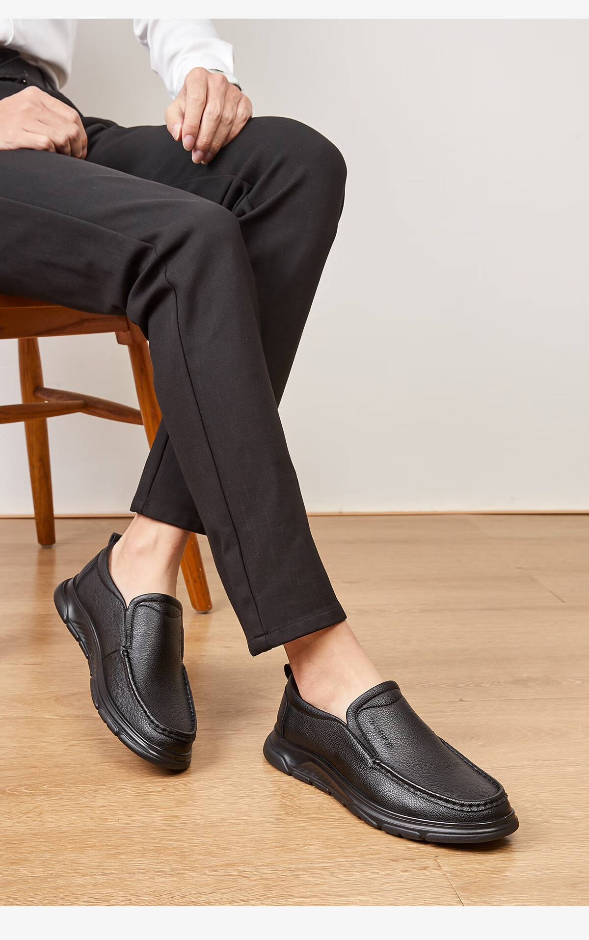 Huili Men's Shoes, Spring And Summer Comfortable Versatile Leather Shoes, Business Commute Lightweight Slip-On Soft-Soled Casual Shoes, Black, Size 41 5