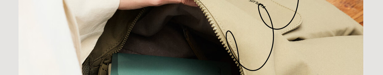 Tujia TUPLUS Comfortable Backpack, Large Capacity Travel Bag, Multifunctional Laptop Bag, Stylish Commuter Backpack, Khaki Color 44