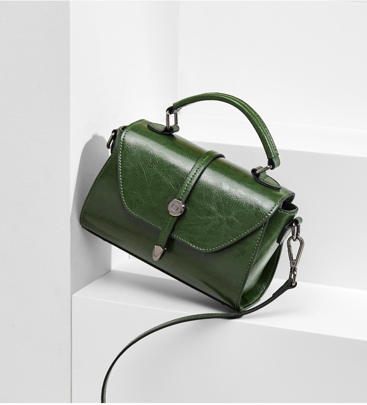 意大利袋鼠(lalpina)包包女包单肩包女神复古风牛皮小手提包ins潮流