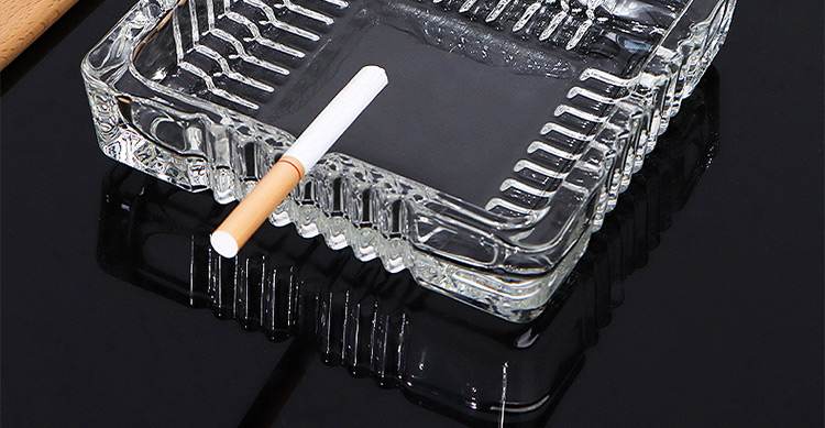 Jidukongjian Glass Ashtray, High-End Office Ashtray, Desktop Ornament, Birthday Gift for Dad, Square Shape 25