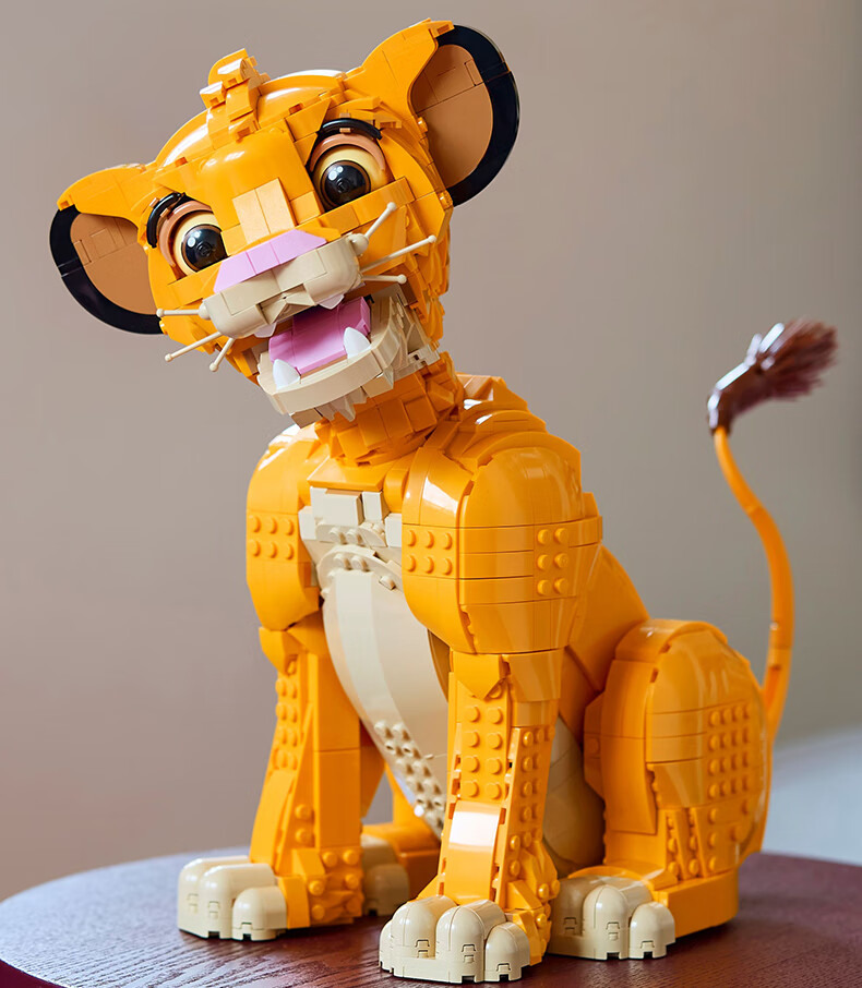 LEGO Disney 43247 The Lion King Simba Building Blocks Toy for Boys And Girls, Birthday Gift, Home Decoration Ornament 2