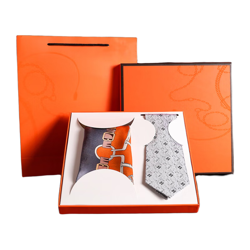 Hangsilu Silk Scarf Gift Box for Women, Business Company Bulk Purchase, Mid-Autumn Festival Birthday Gift for Mom And Teacher, High-End Present