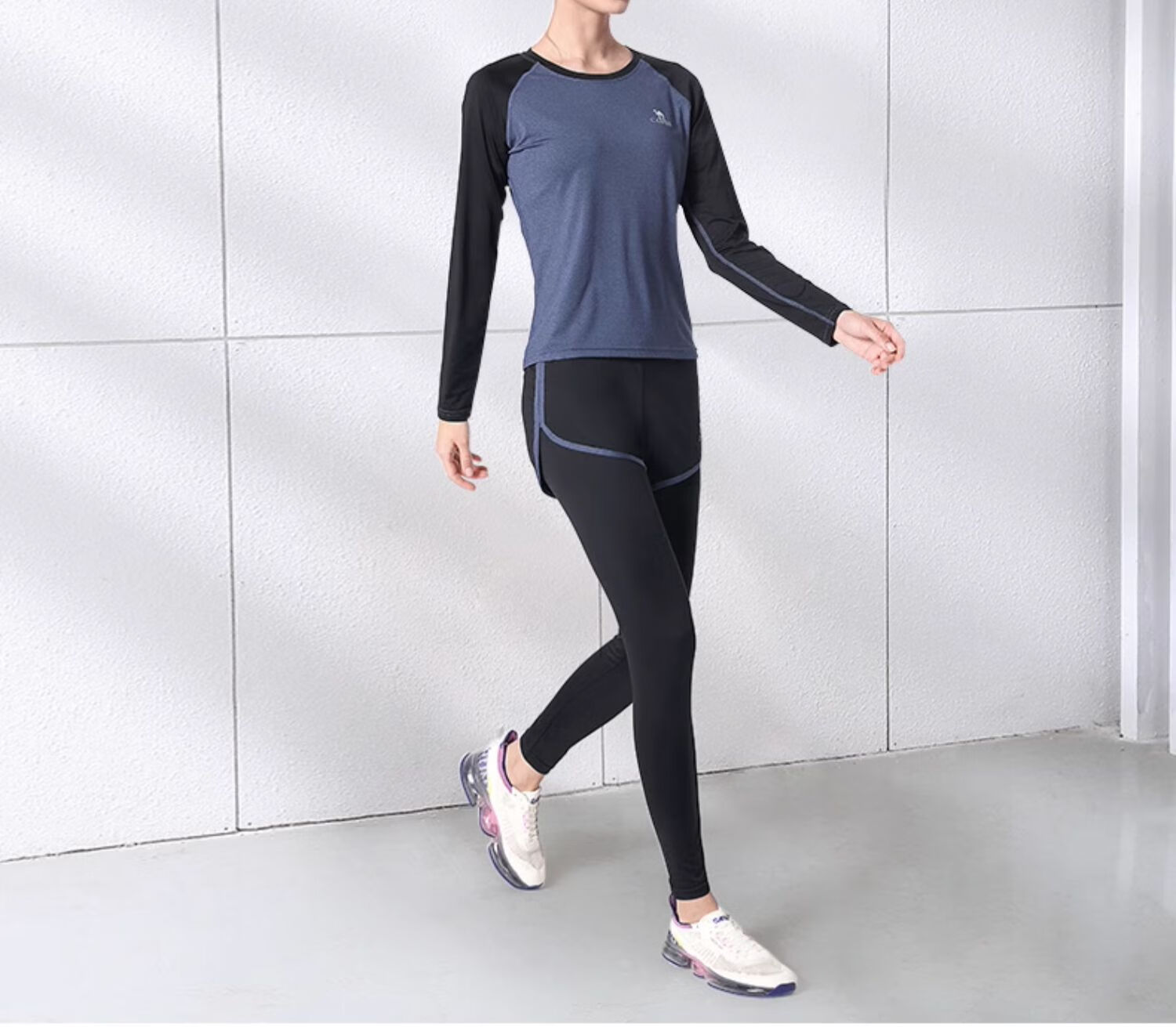 CAMEL Yoga Outfit for Women, Long-Sleeve Autumn And Winter Sportswear, Morning Running Clothes YK22255493, Sky Blue/navy Blue 28