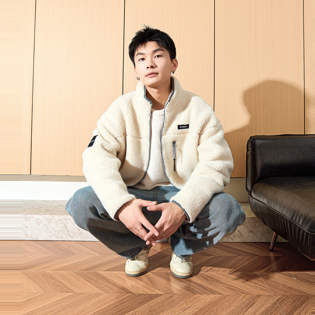 TonLion Autumn And Winter Stand-Collar Front Chest Pocket Sleeve Small Label Relaxed Fleece-Like Lambswool Short Thick Coat