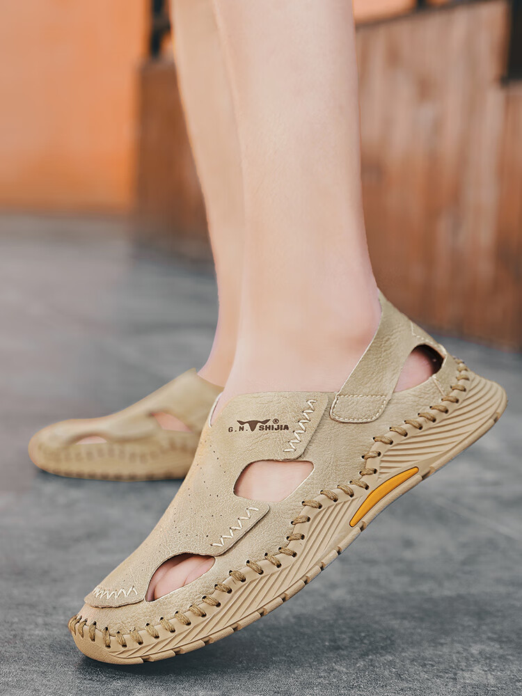 Bull Family Men's Summer Breathable Sandals Men's Closed-Toe Leather Sandals Outdoor Casual Trendy Hole Shoes 10