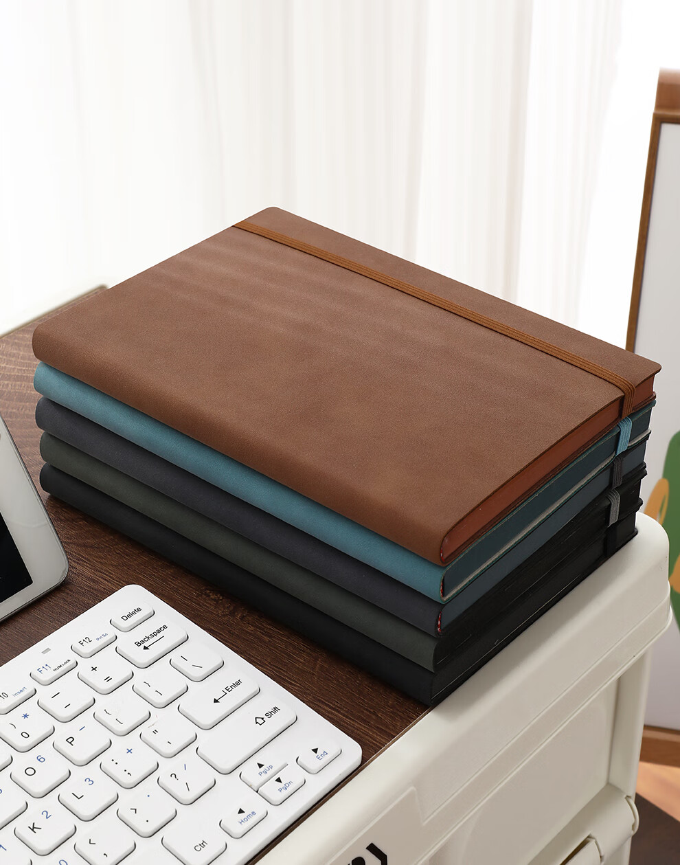 Faramon A4 Large Thickened Faux Suede Notebook with Strap, Simple Business Journal, Work Meeting Record Office Leather Diary, Customizable, Black 12
