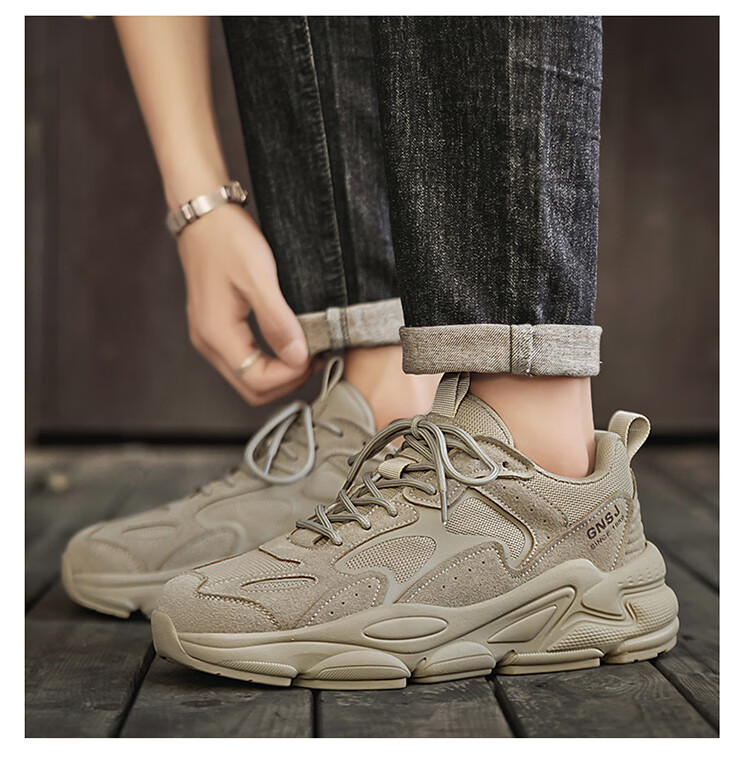 Bull Family Men's Shoes 2026 New Breathable Sports Shoes Outdoor Hiking Travel Running Thick-Soled Dad Shoes 10