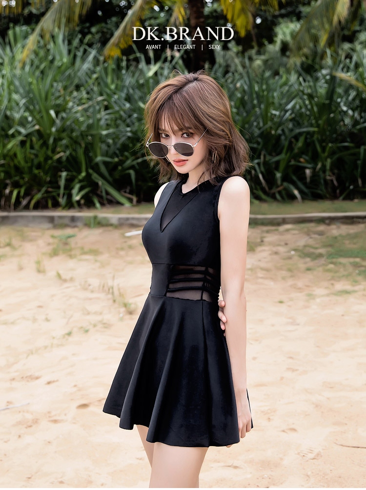 DK Swimsuit for Women, Sexy Small Chest Conservative Tummy-Covering Slimming Korean Hot Spring One-Piece Dress-Style Swimwear, Black, M 1