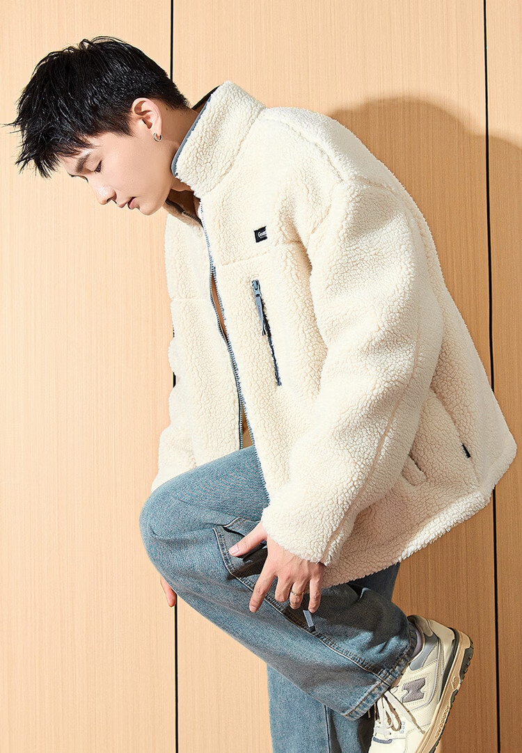 TonLion Autumn And Winter Stand-Collar Front Chest Pocket Sleeve Small Label Relaxed Fleece-Like Lambswool Short Thick Coat 1