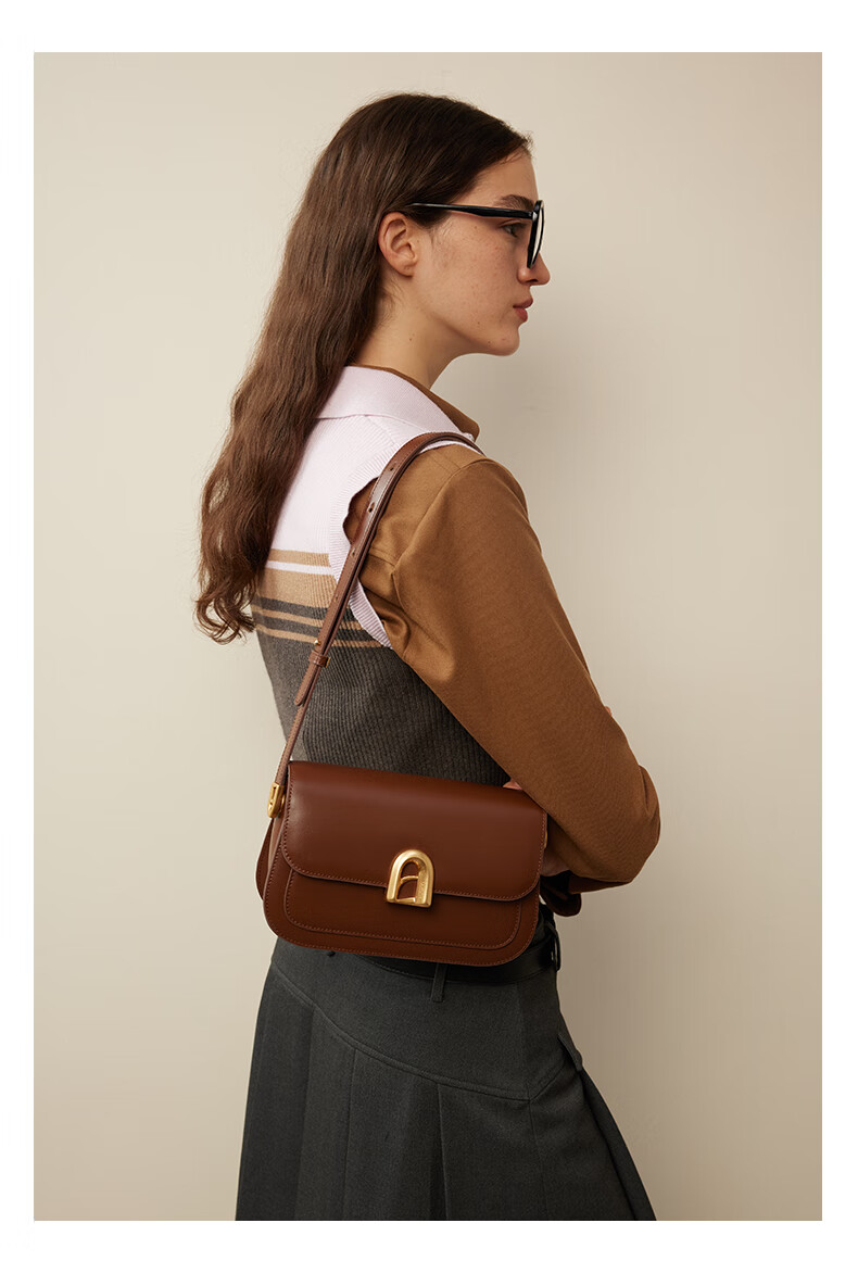 La Festin Women's Handbag, A-Line Design, Versatile Shoulder Crossbody Bag, Light Luxury Commuter Underarm Bag, Birthday Gift for Wome 20