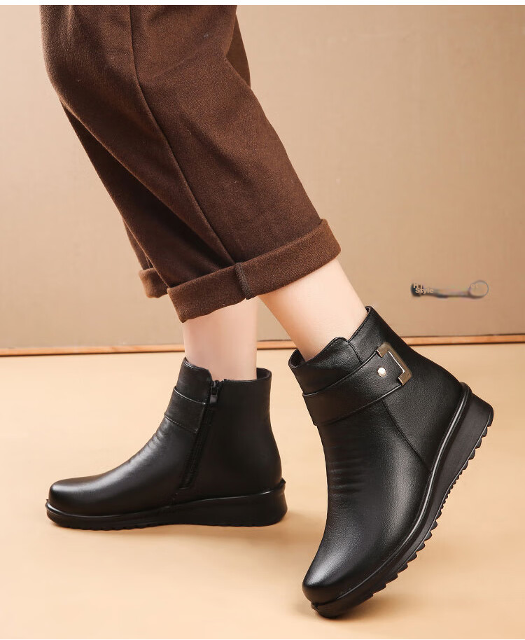EGCHI Women's Mom Shoes, Non-Slip Soft Sole Slip-On Outdoor Casual Nurse Shoes H7522 Black Size 39 18