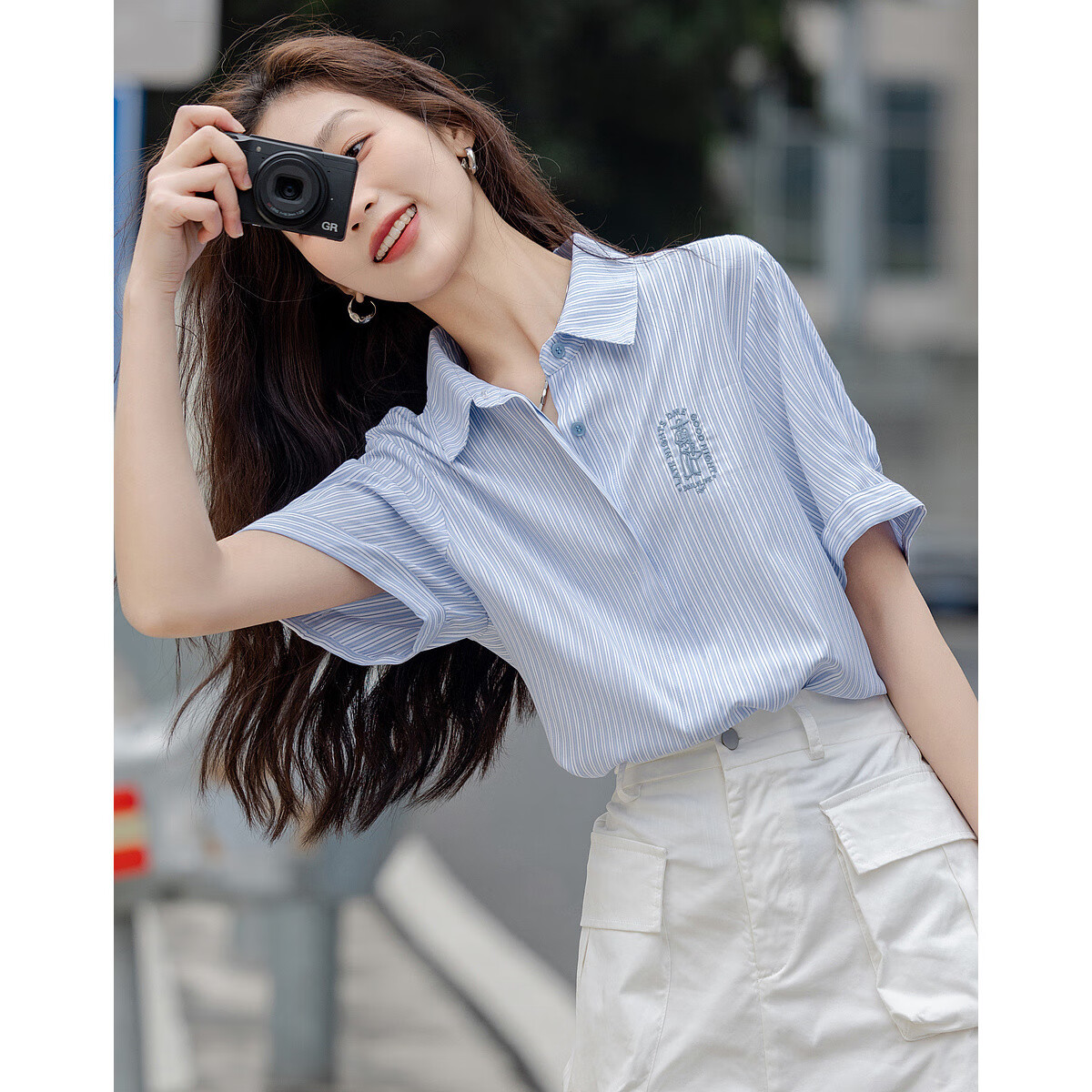 Dme [Youfeng De Yuandu] Xiaqingyang Academy Style Shirt, Striped Letter Embroidery, Comfortable Concealing Blouse, Women's Top