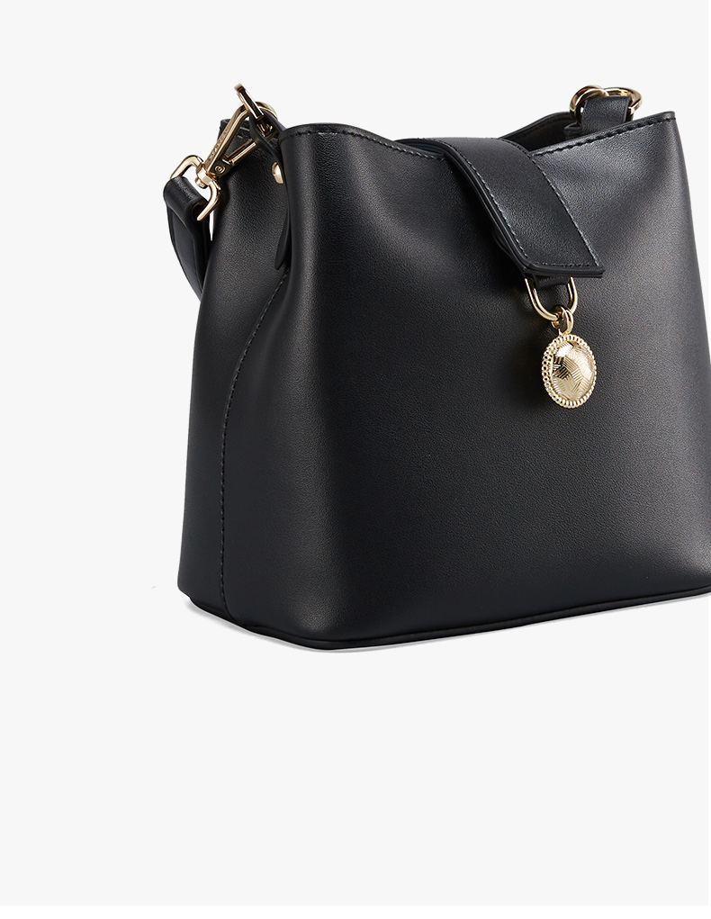 意尔康(yearcon)圣诞礼物送女友女包简约水桶包斜挎包时尚手提包包女