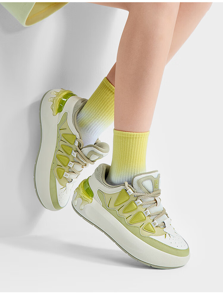 FILA Official Women's CARROT Modern Platform Casual Sneakers 3