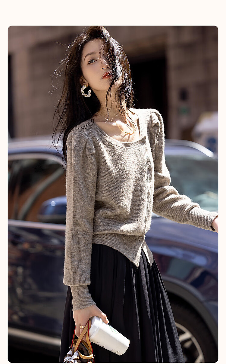 Dme [Zhonggu Mountain Tea] Spring And Autumn High-Wisdom Old Coin Style Cardigan, Slanted Doorway Collar, Knife-Necked Hem, Split Knit Sweater Women's Top 2