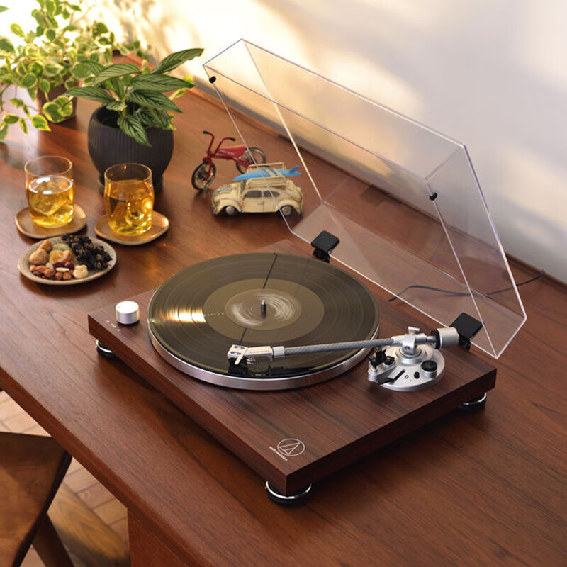 Audio-Technica [Self-Operated] AT-LPW50BT Rosewood Decor Bluetooth Wireless Turntable, Vinyl Record Player, Retro Phonograph, Graduation Gift, Father's Day Gift