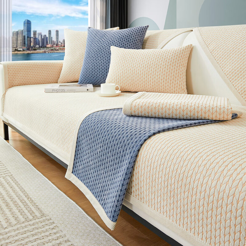 CHERISHES LIFE Chenille Sofa Cushion, Luxurious High-End Feel, Non-Slip Sofa Cover, Armrest Towel, Seat Cover, Gold Flower Pattern, 70*70cm