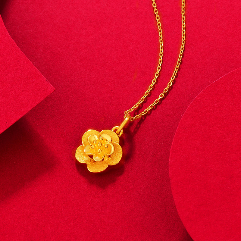 萃华金店足金花朵黄金吊坠女约285288克