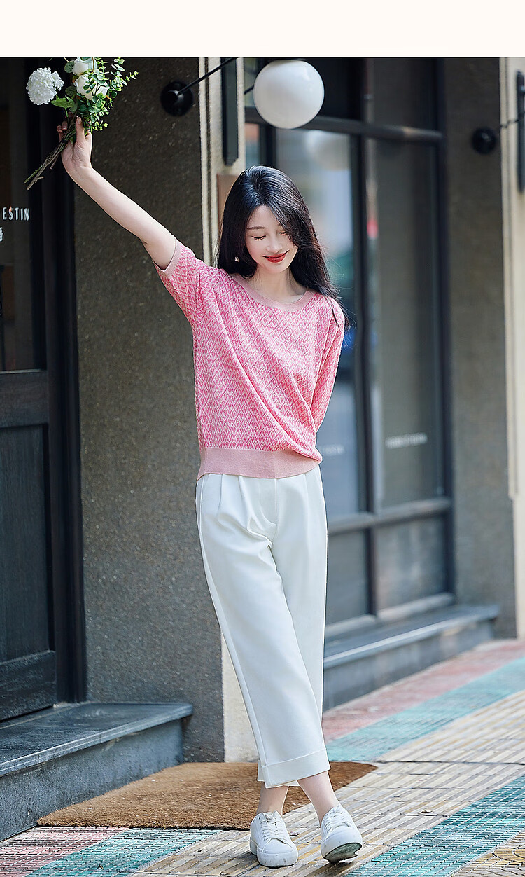 Dme [Dopamine Outfit] Summer New Girly Round Neck Diamond Pattern Knit Sweater, Golden Thread Jacquard Knitted Top for Wome 12
