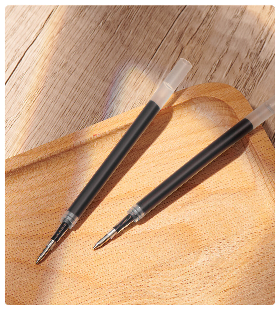 [Valentine's Day Gift] KACO Heart-Shaped Gel Pen, Stylish Rotating Refill, 0.5mm Black Pen, Signature Pen, Ink Pen, Exam Pen Set, Birthday Gift, One Set Each in Black And White 8