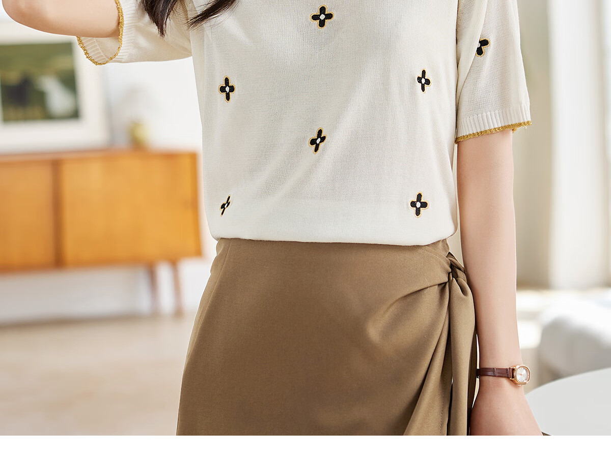 She Enjoy Short Sleeve T-Shirt Women Round Neck Lucky Clover Embroidered Casual Versatile Knit Tee T143T1376 12