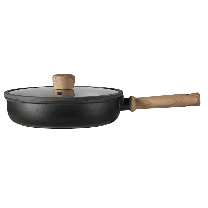 CaROTE Non-Stick Frying Pan, Small Skillet for Home Use, Suitable for Pancakes, Eggs, Steak, Titanium Cookware, Lightweight, Compatible with Induction Cookers, 26cm