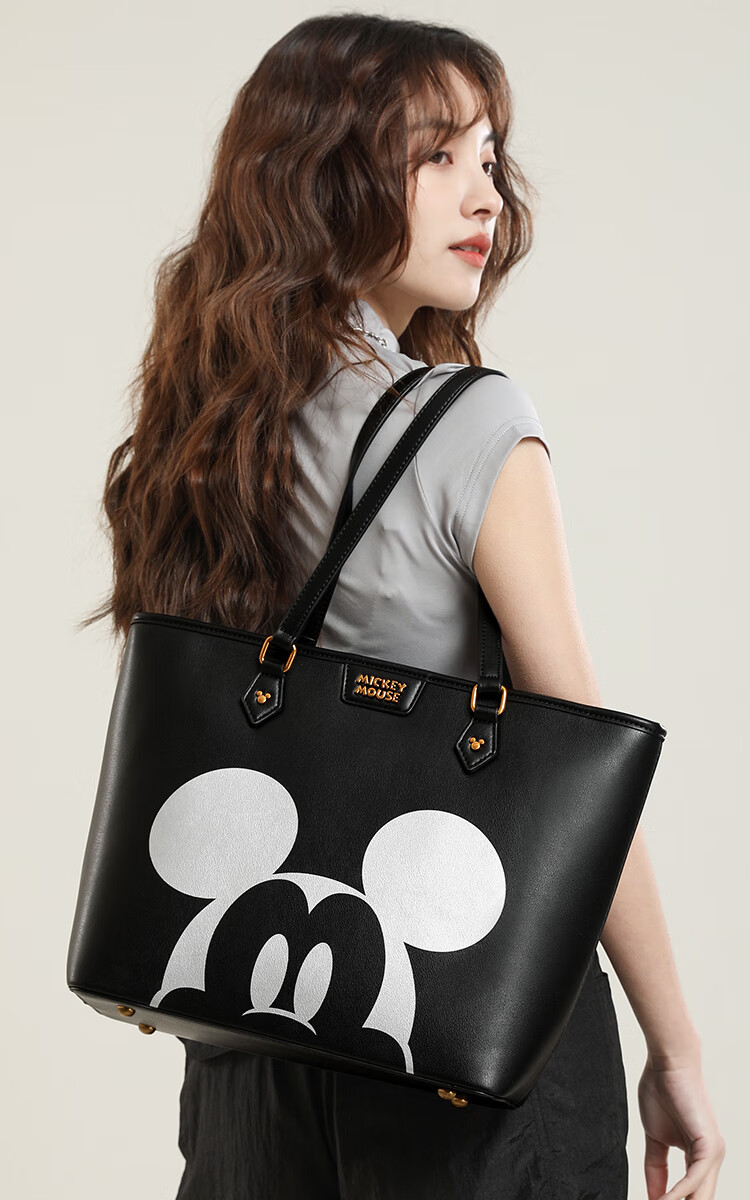 Disney Handbag, Women's Bag, Strawberry Bear Bag, Cute Girls' Crossbody Bag, Light Luxury Gift Box, Birthday Gift for Girls 2