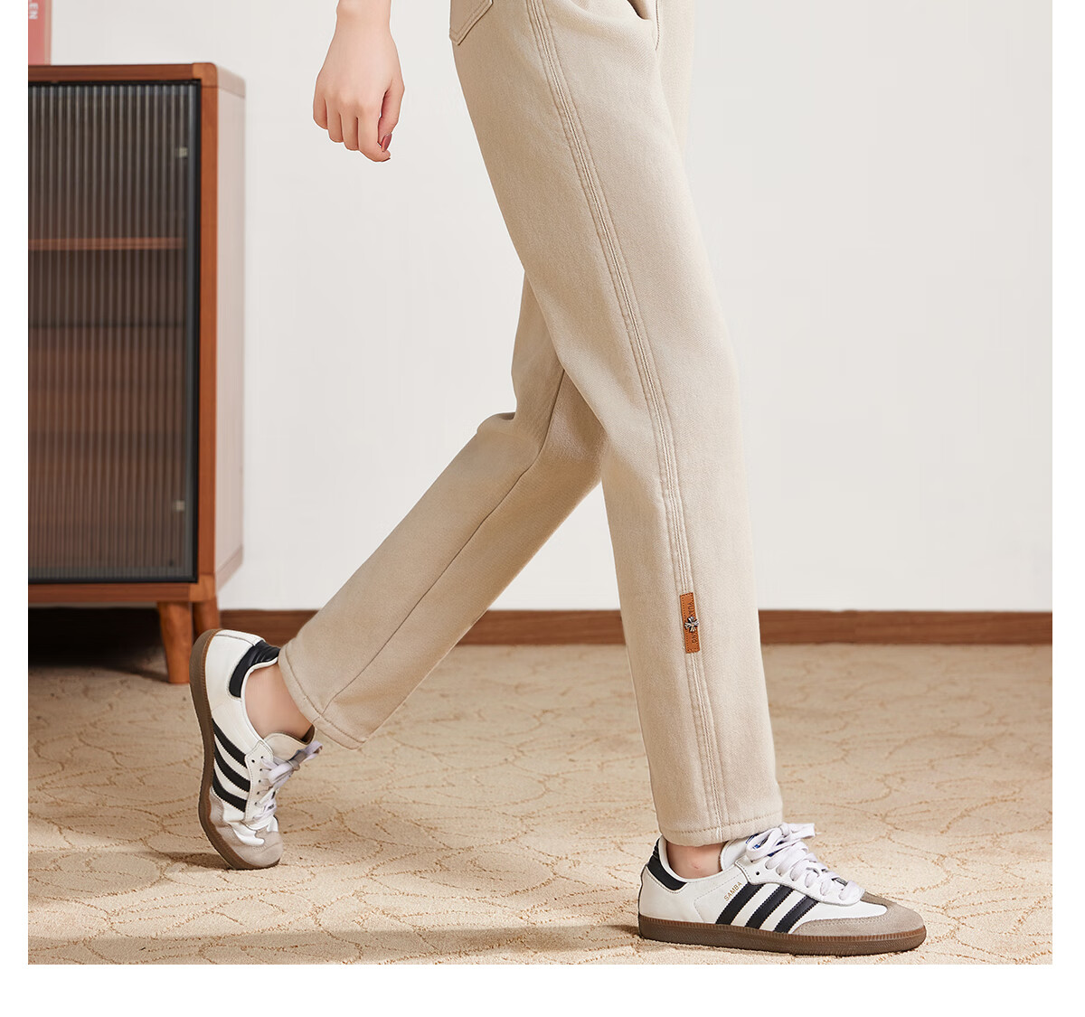 PinCai Women's Jeans, Spring And Autumn White High-Waisted Slimming Heightening Versatile Casual Trousers P143N1010 25
