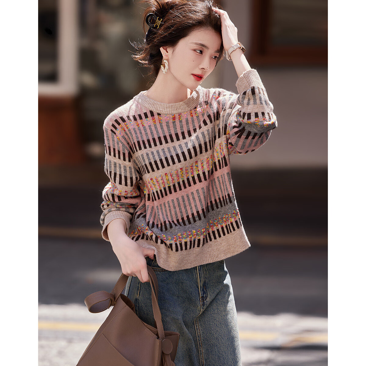 DME Autumn Simple Style Round Neck Vintage Jacquard Loose Fit Slimming Knit Sweater for Women Light Camel L