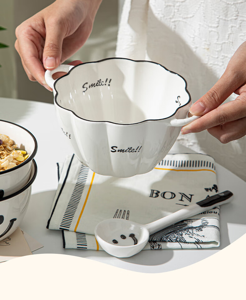 CERAMICS Double-Handled Ceramic Bowl with Spoon Set, Soup Bowl, Noodle Bowl, Aesthetically Pleasing Breakfast Bowl, Smiley Face Design, 6-Inch Double-Handled Bowl + Twisted Spoo 1