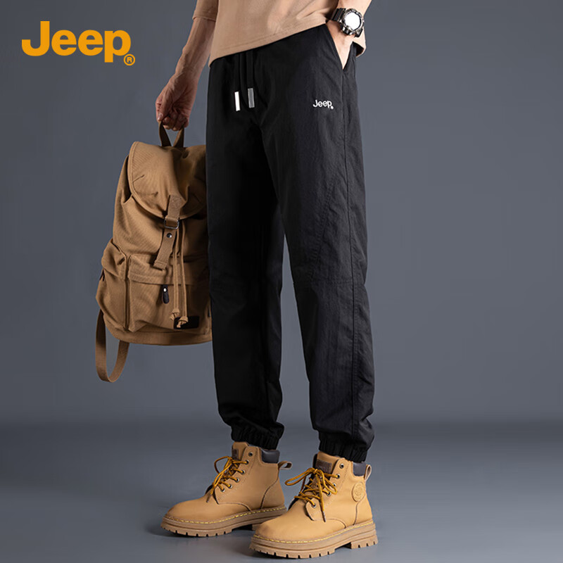 JEEP C...