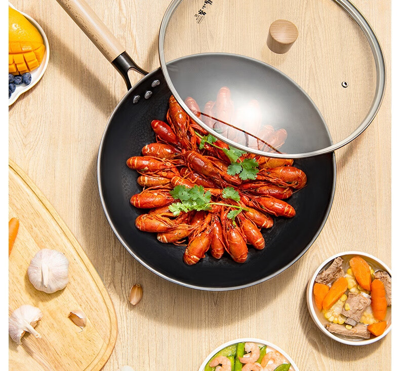 Zhangxiaoquan Uncoated Chinese Stir-Fry Wok, Fine Iron Pot, Hammered Pattern Bottom, Gas Stove Specific Model, 30cm with Lid, C30830300 22
