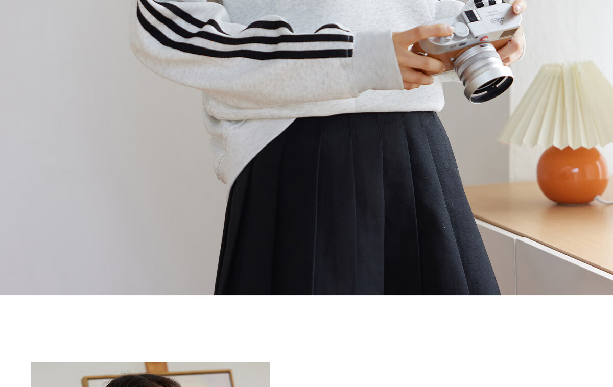 Halo Queen Women's Sweatshirt, Round Neck, Striped, Fashionable New Year Red, Casual Style, Loose-Fitting Top Jacket H143W1017 69