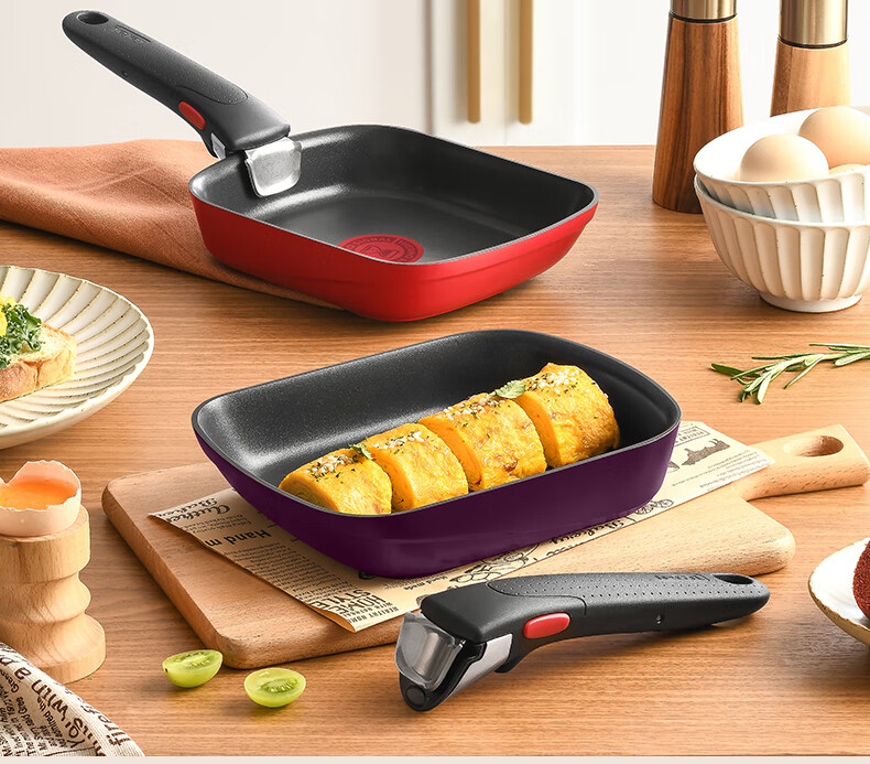 Tefal Detachable Frying Pan for Tamagoyaki And Eggs, Non-Stick Breakfast Pan with Titanium Coating, Compatible with Gas Stove And Induction Cooker, Red 5