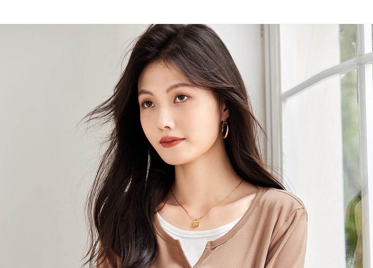 Taxiang Long-Sleeve T-Shirt for Women, Wilderness Maillard Small V-Neck Faux Two-Piece Top T-Shirt Spring Autumn Contrasting Color Base Shirt T143T2042 23