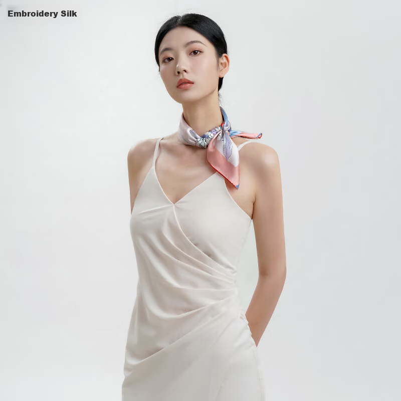 Xiuniangsihou 100% Mulberry Silk Women's High-Quality Square Scarf Silk Gift Box for Mother, Girlfriend, Birthday Present