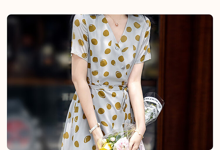 Dme [Waisted Tea-Length Dress], Summer V-Neck, Composite Silk Jacquard Yao Crepe Print, Flared Skirt, Button Decoration Dress 5