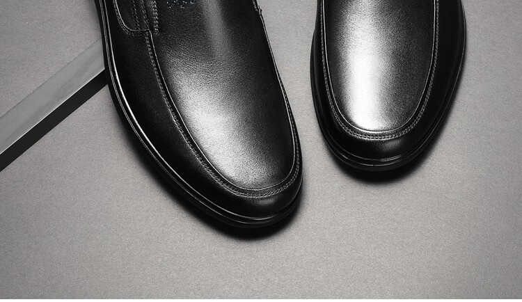CARTELO Leather Shoes for Men, Slip-On, Casual Business Style, New Soft-Soled Formal Shoes for Middle-Aged Fathers, Breathable for Autumn And Winter Seasons 3