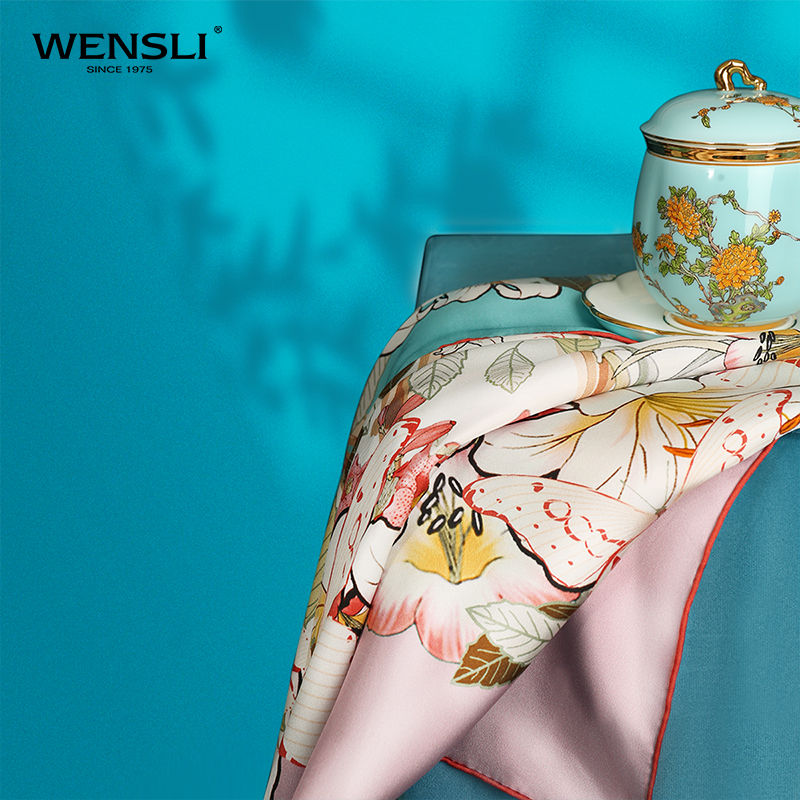 Wanshili Silk Scarf for Women, Gift Box for Mom, Silk Scarf And Porcelain Set for Ladies - Floral Landscape Butterfly Wrap