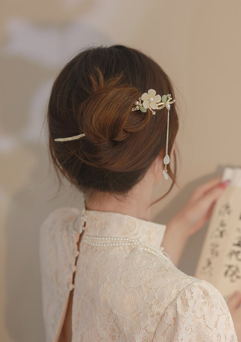 Xiangwan Hairpin, Hair Clip, Magnolia Flower Tassel Hairpin, Simple Modern Updo, Ancient-Style Hair Accessory, Hair Stick, Hair Ornament 7