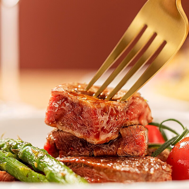 小牛凯西菲力原肉整切调理牛排盒装含酱包600g儿童牛扒阿根廷牛肉烧烤早餐