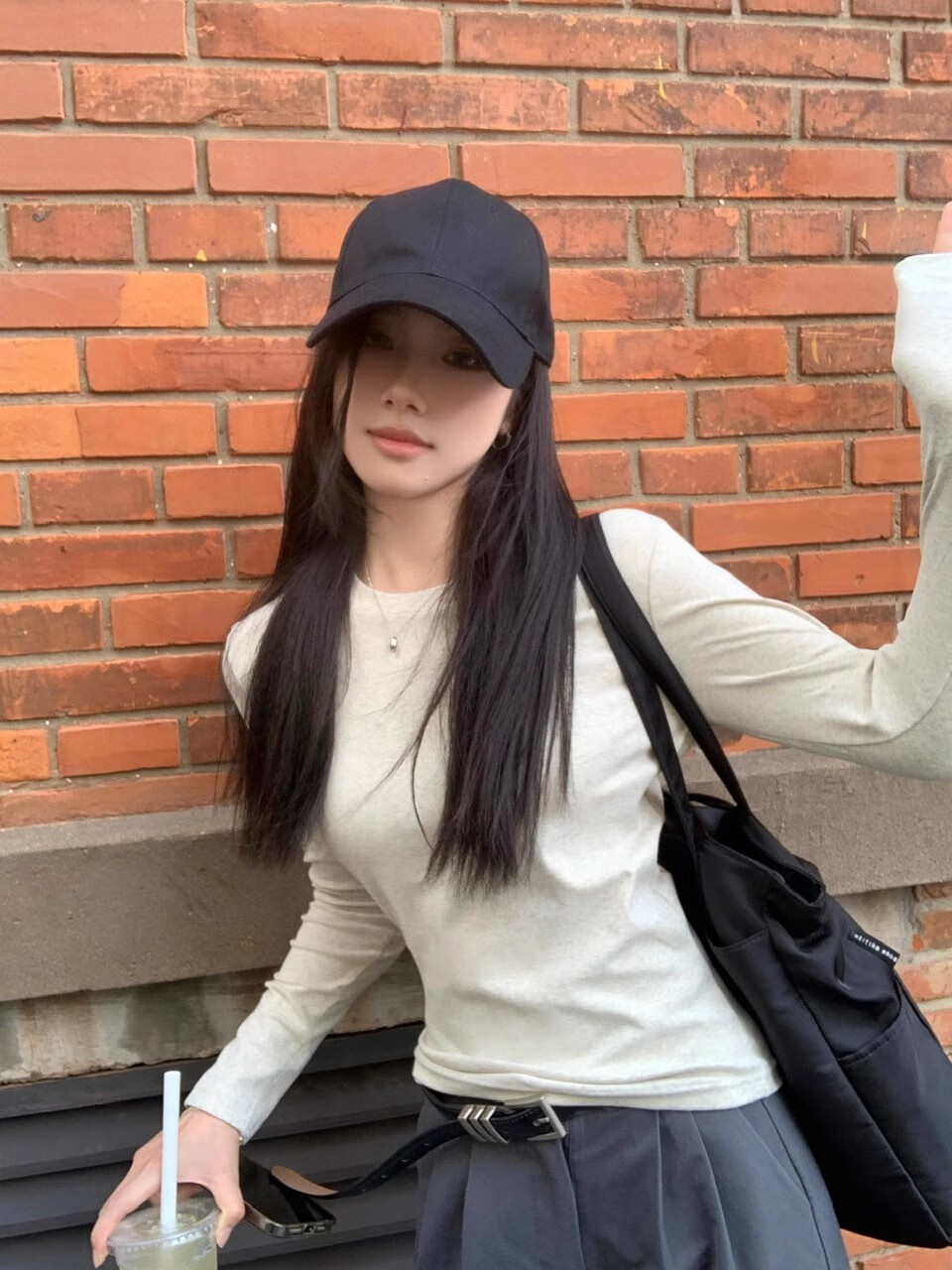 NOMe Long-Sleeve T-Shirt for Women, New Early Autumn Style, Slim-Fit Ribbed Inner Layer, Korean-Style Regular Shoulder Top, White, Size S 4
