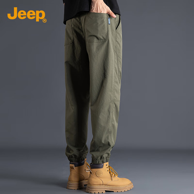 JEEP C...